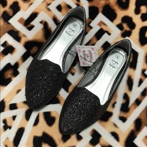 NWT girls black sparkly pointed toe flats 4